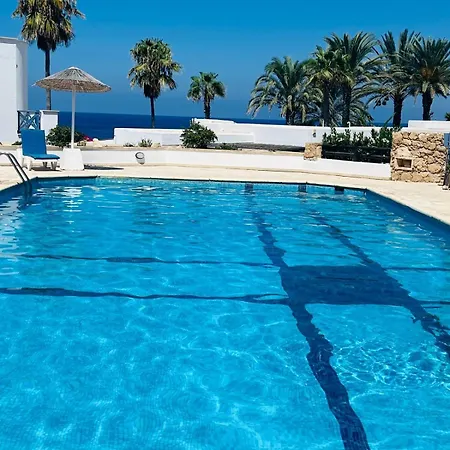 Sunset Deluxe And * Paphos