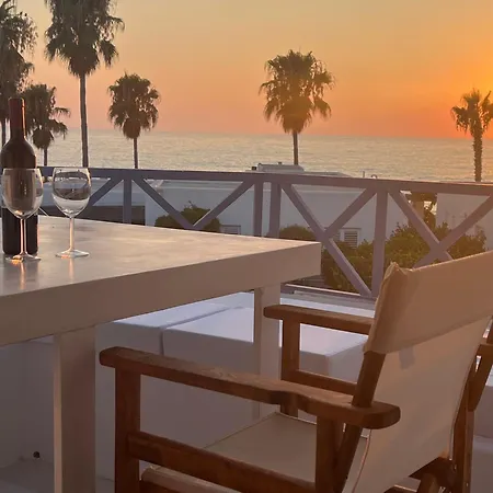 Sunset Deluxe And *