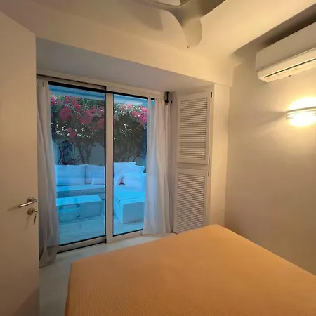 Sunset Deluxe And Apartment